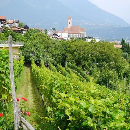 Farm stay Weingut Pardellerhof